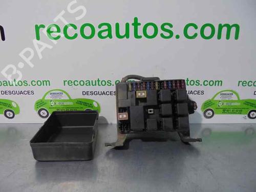 Used Fuse box Fuse box OPEL FRONTERA A (U92) 2.3 TD (5JMWL4) (100 hp) 32209068 32209068