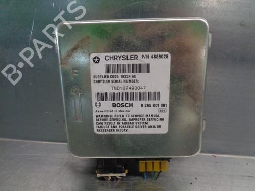 Used ECU airbags ECU airbags CHRYSLER VOYAGER II (ES) 2.5 TD (118 hp) 10282640 10282640