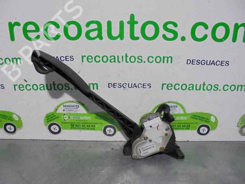 Used Pedal VOLVO S60 I (384) D5 (163 hp) 2092354