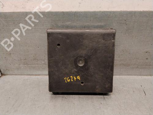 Used Fuse box Fuse box 38287380 38287380