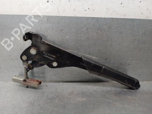 Used Hand brake Hand brake CITROËN BERLINGO / BERLINGO FIRST MPV (MF_, GJK_, GFK_) 1.6 HDI 75 (MF9HW, GJ9HWC, GF9HWC, GN9HWC) (75 hp) 34580580 34580580