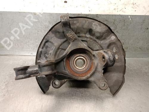 Used Right front steering knuckle Right front steering knuckle TOYOTA YARIS (_P9_) 1.4 D-4D (NLP90_, NLP90R) (90 hp) 33120838 33120838