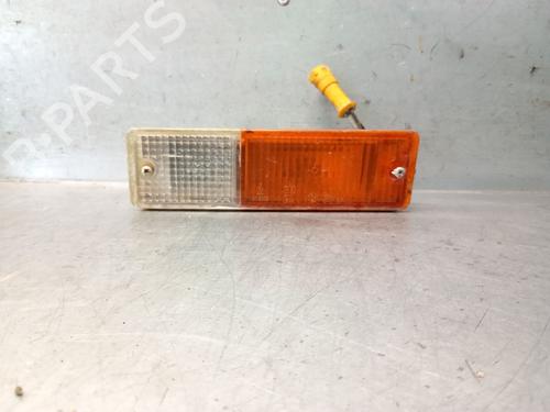 Used Right front indicator NISSAN PATROL III/1 Station Wagon (W160) 3.3 TD (W160) (110 hp) 26690622