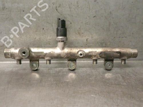 Used Injection rail CITROËN BERLINGO / BERLINGO FIRST MPV (MF_, GJK_, GFK_) 2.0 HDI 90 (MFRHY) (90 hp) 30544409