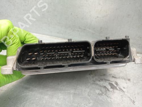 Engine control unit (ECU) RENAULT TRAFIC II Van (FL) 2.5 dCi 145 (FL0J) | BP28537973M57