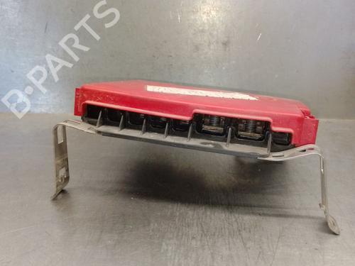 Fuse box RENAULT MASTER III Van (FV) 2.3 dCi 135 FWD (FV0N, FV08, FV06, FV00, FV1S) | BP37535912E1 - Image 3