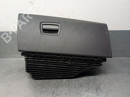 Used Glove box BMW 5 (F10) 530 d (245 hp) 28965670
