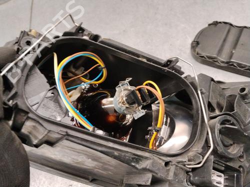 Right headlight VOLVO C30 (533) 1.6 D | BP37490122C29 - Image 7