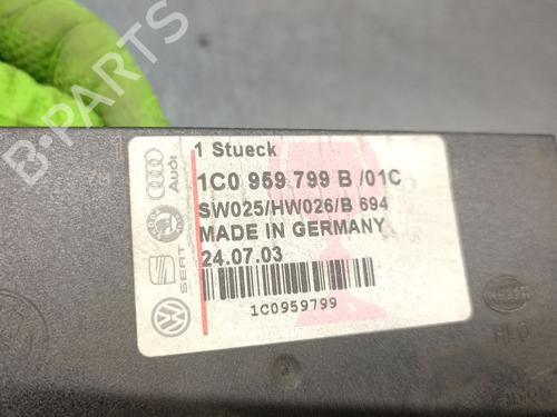 Comfort control module VW GOLF IV (1J1) 1.9 TDI | BP27584872M56 