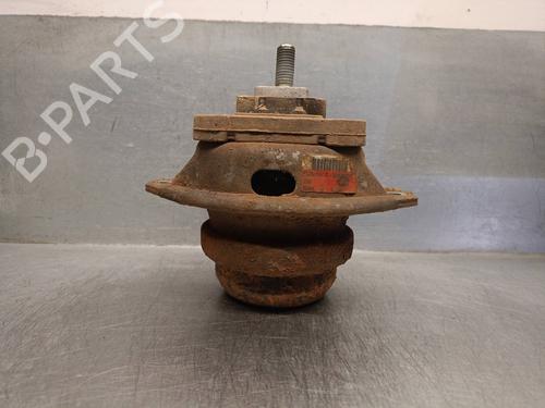 Used Engine mount LAND ROVER DISCOVERY III (L319) 2.7 TD 4x4 (190 hp) 17388342