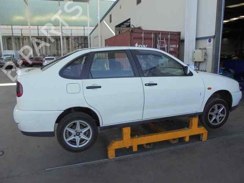 Fuel pump SEAT CORDOBA Vario (6K5)  | BP2064139M76 