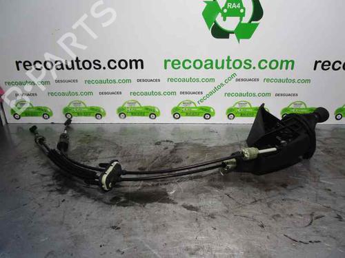 Used Gear lever RENAULT MASTER II Van (FD) 2.5 dCi (FD01, FD02, FD21, FD22, FD31, FD32, FD3Y, FD71,... (120 hp) 31248569