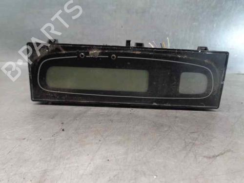Used Display monitor RENAULT LAGUNA II Grandtour (KG0/1_) 1.9 dCi (KG0G) (120 hp) 8257191