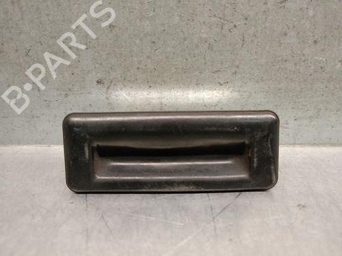 Used Tailgate handle AUDI A1 Sportback (8XA, 8XF) 1.4 TDI (90 hp) 31581182