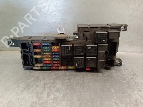 Used Fuse box VOLVO XC90 I (275) D5 AWD (163 hp) 18081978