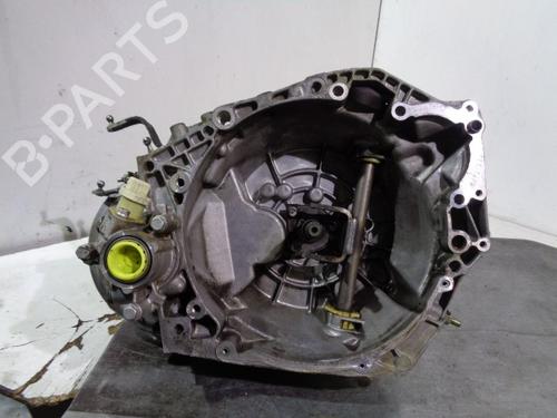 Used Gearbox CITROËN XSARA (N1) 1.9 TD (90 hp) 9040233