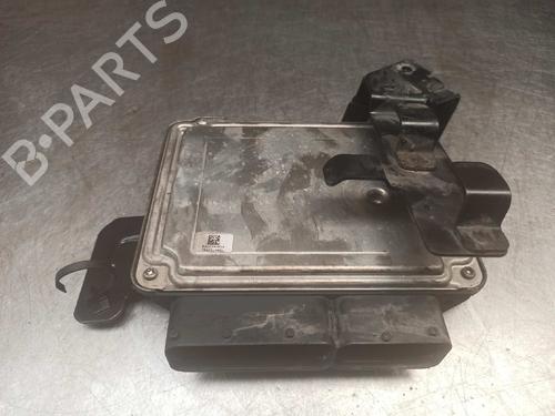 Used Engine control unit (ECU) SAAB 9-3 (YS3F, E79, D79, D75) 1.9 TiD (150 hp) 8072778