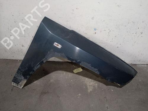 Used Right front fenders Right front fenders 37523220 37523220