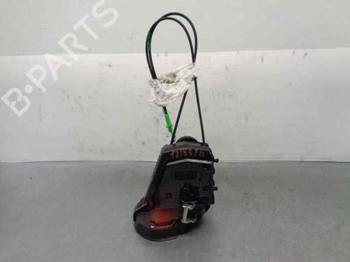 Used Rear right lock TOYOTA YARIS (_P9_) 1.4 D-4D (NLP90_, NLP90R) (90 hp) 6936923