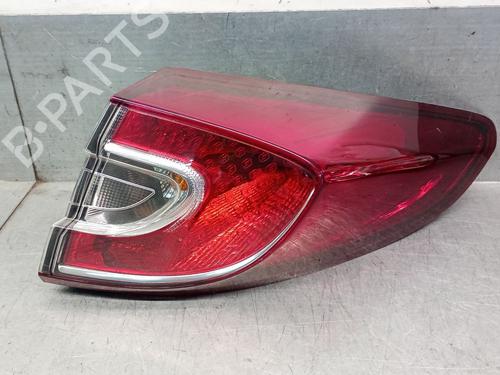 right-taillight-renault-megane-iv-grandtour-k9amn_-2016-32404096 main image