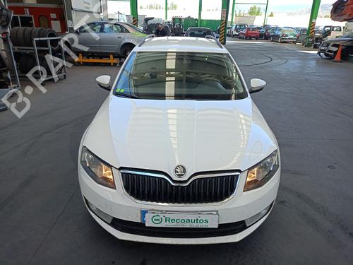 Electronic module SKODA OCTAVIA III Combi (5E5, 5E6) 2.0 TDI | BP37405661M83 - Image 9