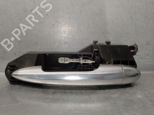 Used Front right exterior door handle Front right exterior door handle ALFA ROMEO GIULIETTA (940_) 2.0 JTDM (940FXQ1A, 940FYC1A) (150 hp) 36354419 36354419