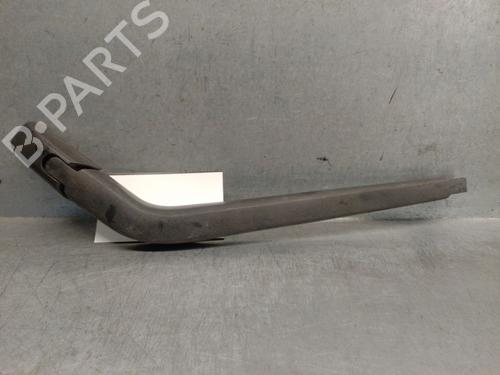 Used Rear windshield wiper arm TOYOTA AURIS (_E18_) 1.3 Dual-VVTi (NRE180_, NRE180R) (99 hp) 31793166