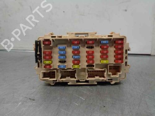 Fuse box NISSAN X-TRAIL I (T30) 2.2 dCi | BP6523522E1 