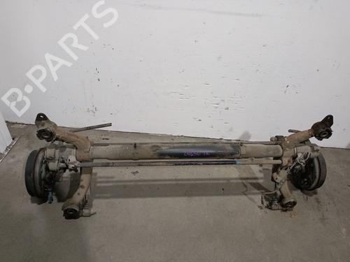 Used Rear axle PEUGEOT 206 Hatchback (2A/C) 1.1 i (60 hp) 32298500