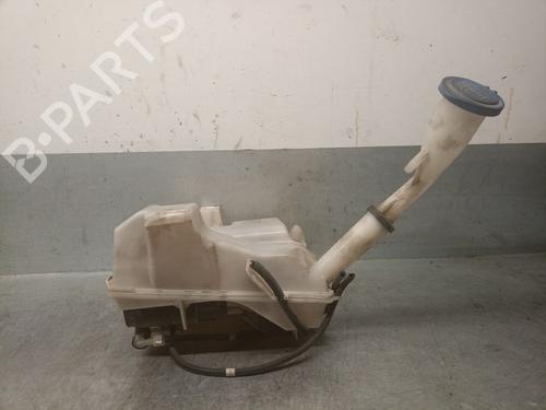 Used Windscreen washer tank FORD FOCUS III 1.0 EcoBoost (125 hp) 21581918