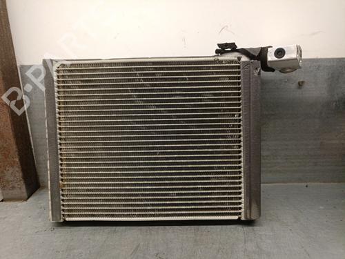 Used Air conditioning evaporator TOYOTA YARIS (_P13_) 1.5 Hybrid (NHP130_) (101 hp) 25238901