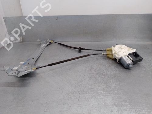 Rudehejsemekanisme Højre bagtil RENAULT MEGANE III Hatchback (BZ0/1_, B3_) 1.2 TCe (BZ2B, BZ11) (116 hp) 17872750