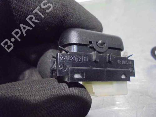 Right rear window switch MERCEDES-BENZ S-CLASS (W220) S 320 CDI (220.026, 220.126) | BP2115647I28 