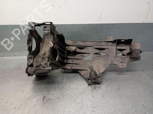 Used Left headlight support BMW 5 (F10) 530 d (245 hp) 28974432