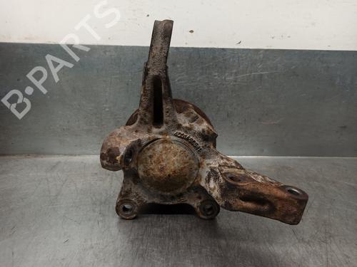 Used Left front steering knuckle NISSAN VANETTE CARGO Van (HC 23) 2.3 D (75 hp) 15189026