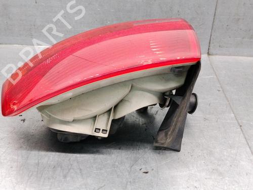 Right taillight AUDI A4 B7 (8EC) 2.0 TDI | BP39240126C35 - Image 3