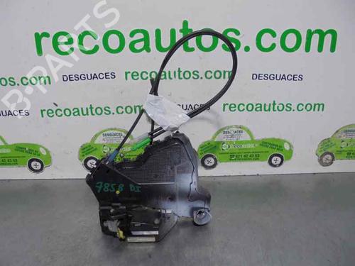 Used Front left lock TOYOTA RAV 4 III (_A3_) 2.0 4WD (ACA30_, ACA30R) (152 hp) 2319140