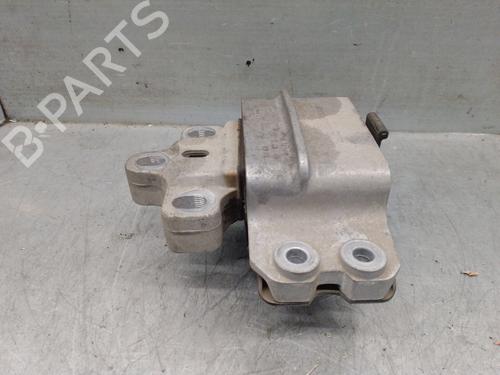 Used Support VW TIGUAN (5N_) 2.0 TDI (150 hp) 29697481