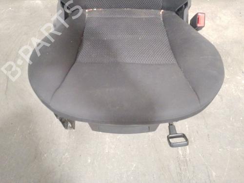 Right front seat MERCEDES-BENZ A-CLASS (W169) A 200 CDI (169.008, 169.308) | BP26493974C16 
