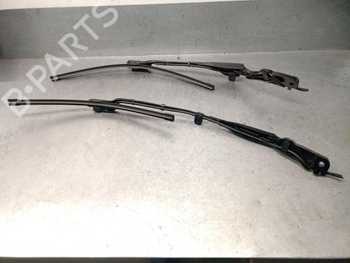 Front windshield wiper arm VOLVO XC40 (536) Recharge | BP28726512C143 
