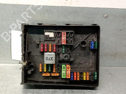 Used Fuse box Fuse box SEAT LEON (1P1) 1.6 TDI (105 hp) 32860342 32860342