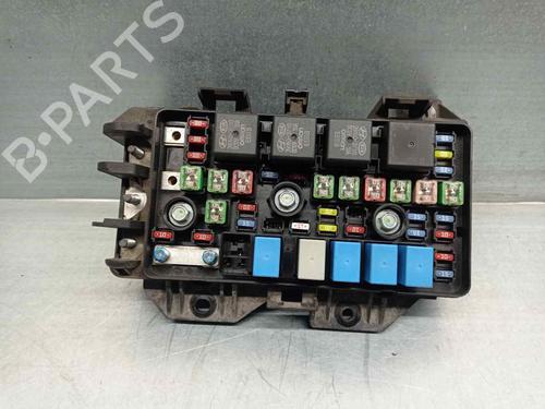 Used Fuse box Fuse box 12189818 12189818