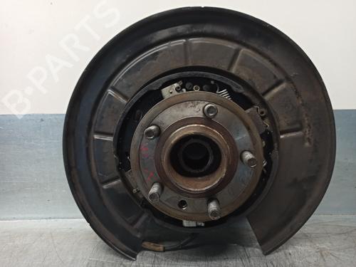 Right rear steering knuckle LAND ROVER DISCOVERY III (L319) 2.7 TD 4x4 | BP12232670M28 