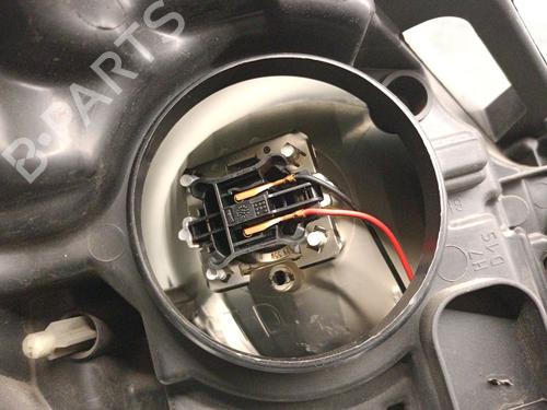 Left headlight PEUGEOT 5008 (0U_, 0E_) 2.0 HDi 150 / BlueHDi 150 | BP29835020C28