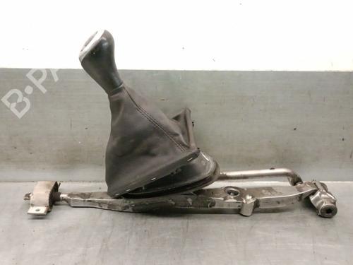 Used Gear lever BMW 1 (F20) 116 d (116 hp) 26736353