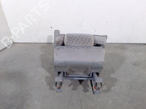Used Rear seat (2nd row) Rear seat (2nd row) MERCEDES-BENZ V-CLASS (638/2) V 230 TD (638.274) (98 hp) 35724303 35724303