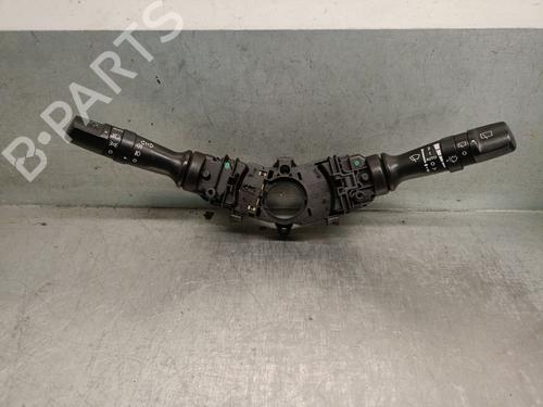 Used Headlight switch KIA CEE'D Hatchback (ED) 1.6 CRDi 115 (115 hp) 22722127