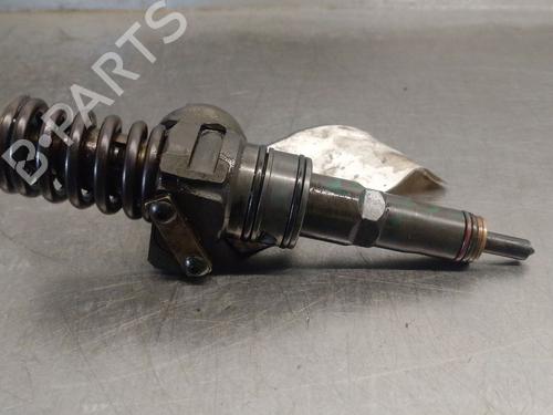 Injector VW GOLF V (1K1) 1.9 TDI | BP36452758M100 - Image 3