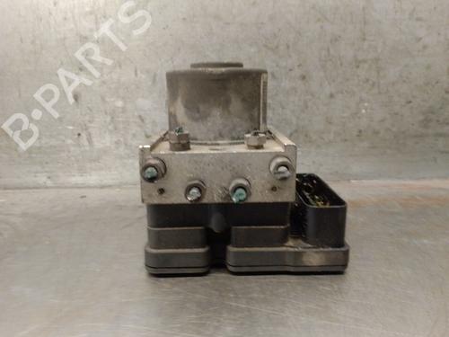 Used ABS pump CITROËN C3 I (FC_, FN_) 1.4 HDi (68 hp) 31132228