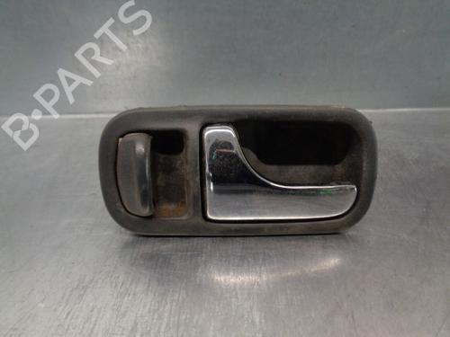 Used Rear left interior door handle NISSAN TERRANO II (R20) 2.7 TDi 4WD (125 hp) 13317272